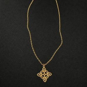 Collar nudo de bruja en acero dorado